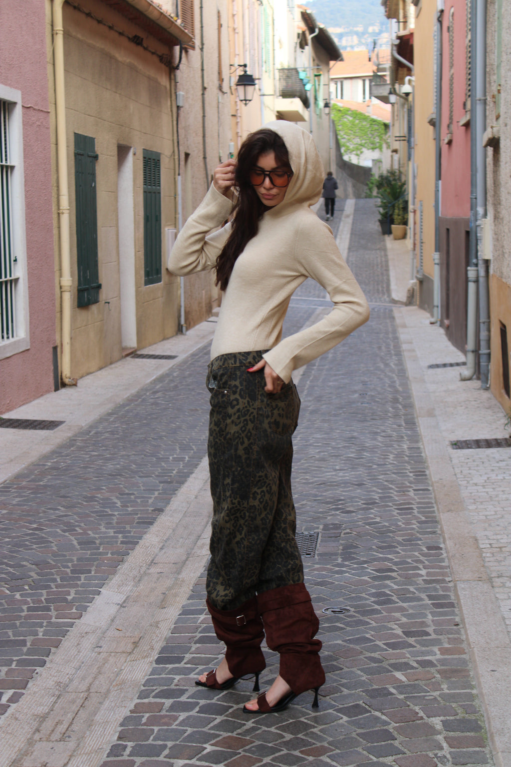 Body à capuche en tricot