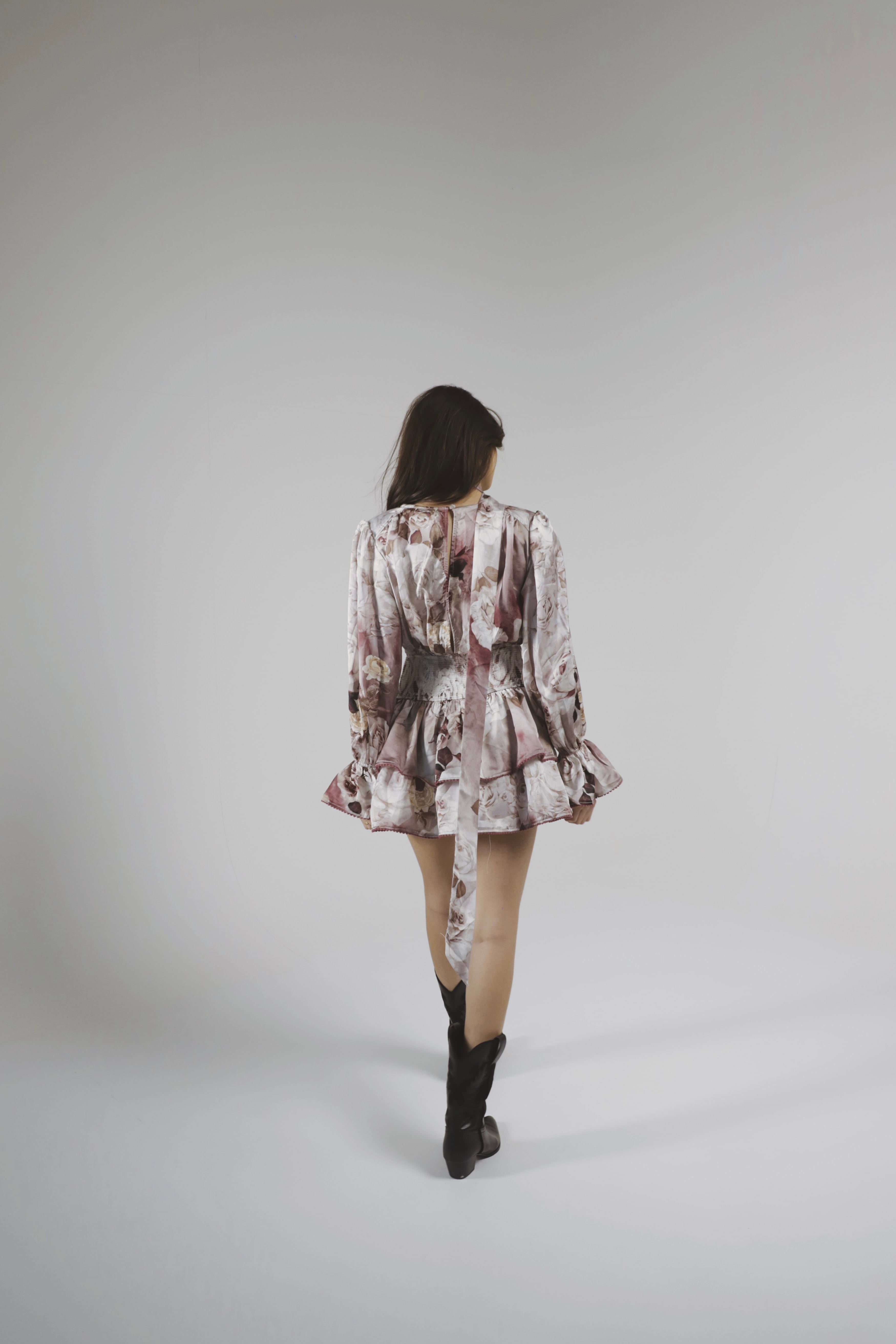 Robe Mini à Volants Fleuri