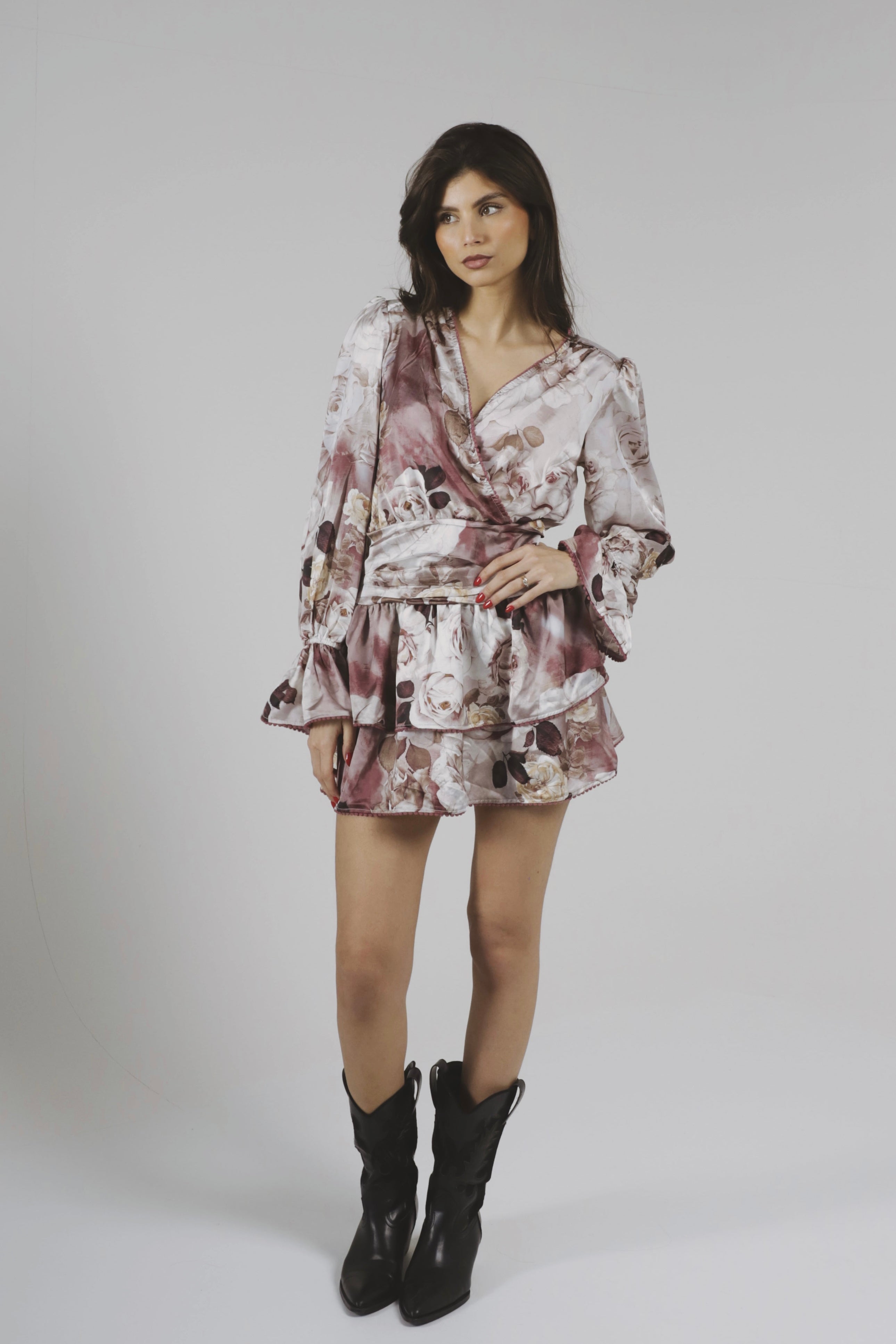 Robe Mini à Volants Fleuri