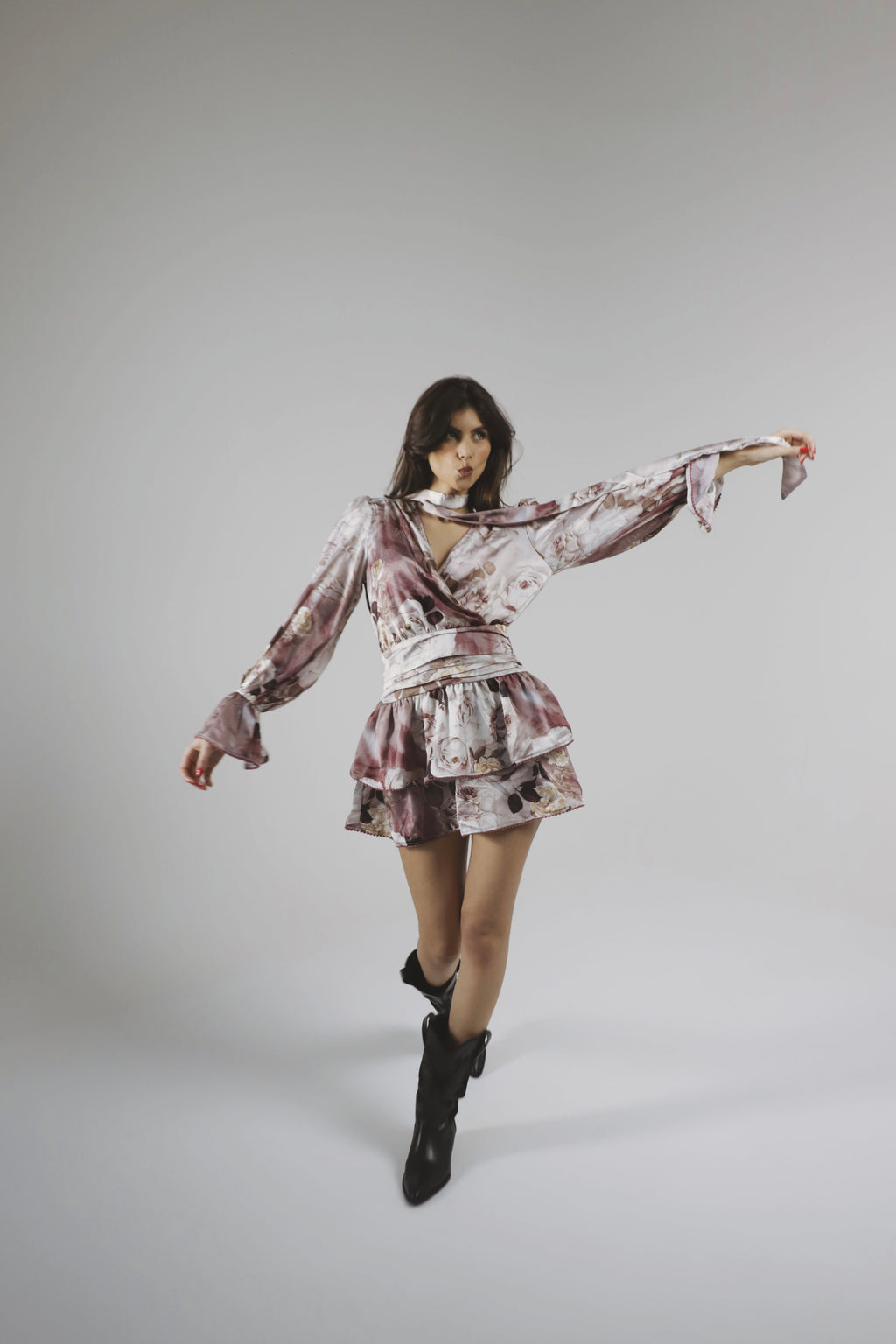 Robe Mini à Volants Fleuri